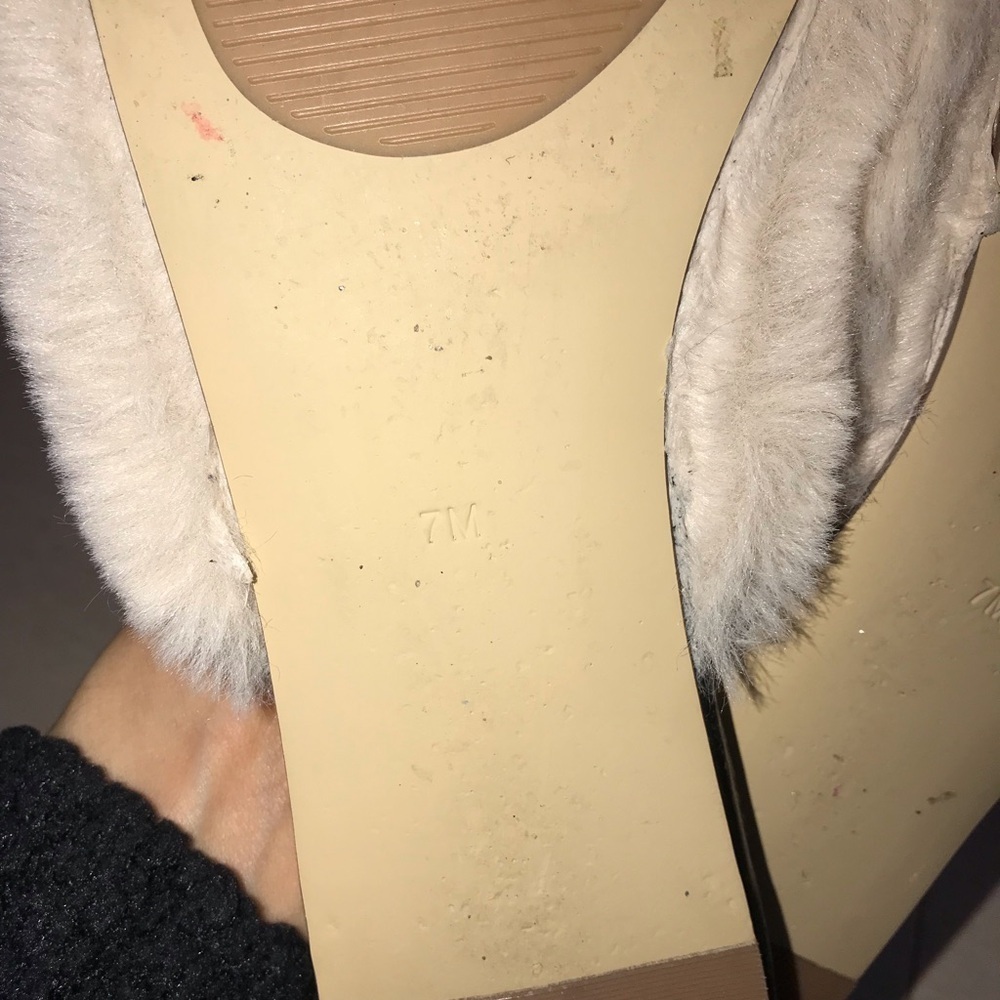 Haven Well Within Cream faux fur  Mules - Women's 7 - Picture 5 of 6